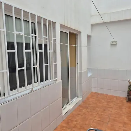 Exposito's Vacation Апартаменти